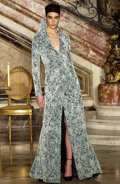Look 32